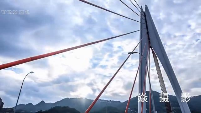 САМЫЙ БОЛЬШОЙ ГОРОД МИРА смотреть онлайн