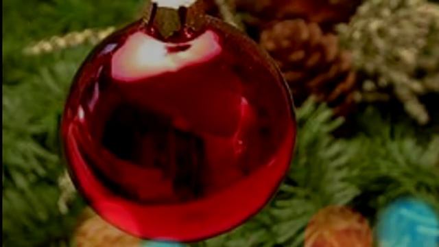 "Новогодние поздравления" смотреть онлайн