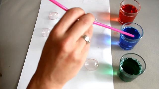 Нарисуем воздушные шары мыльными пузырями. Очень простой способ рисования для детей смотреть онлайн