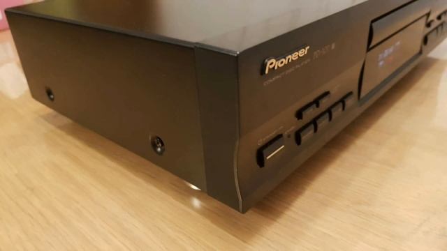 Pioneer PD 107 HIFI CD Player смотреть онлайн