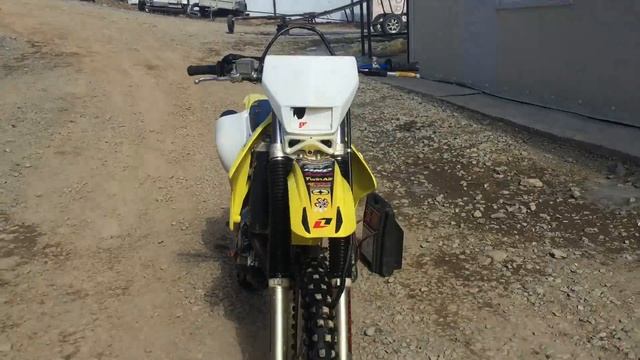 Видео запуска Suzuki DR-Z 400 S смотреть онлайн