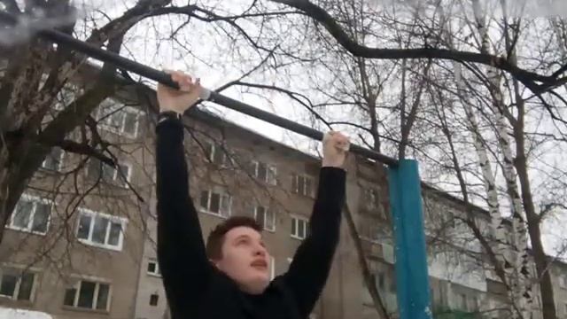 10 подтягиваний смотреть онлайн