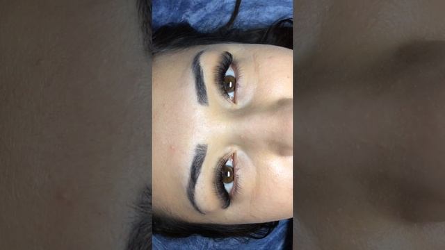 Наращивание ресниц Эффект 3Д смотреть онлайн