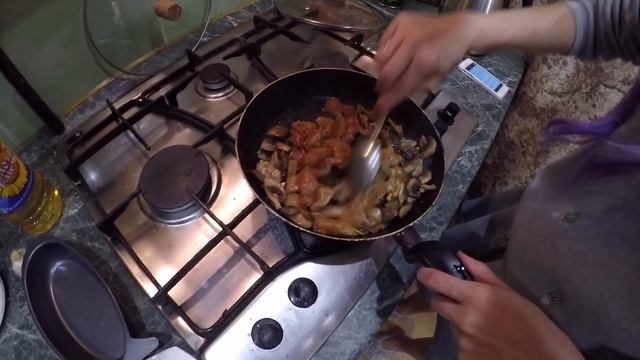 ГОТОВИМ ЖУЛЬЕН/МОЙ ПЕРВЫЙ ОПЫТ смотреть онлайн