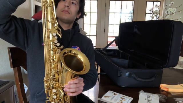 PLAYING THE SAXOPHONE FOR THE FIRST TIME!! | JEAN PAUL TS-400 TENOR SAXOPHONE смотреть онлайн