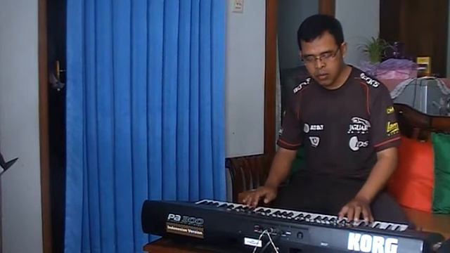 FROM THIS MOMENT KORG PA300 смотреть онлайн
