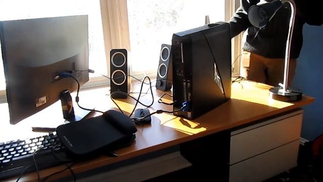 Time Lapse of my Desk Setup смотреть онлайн