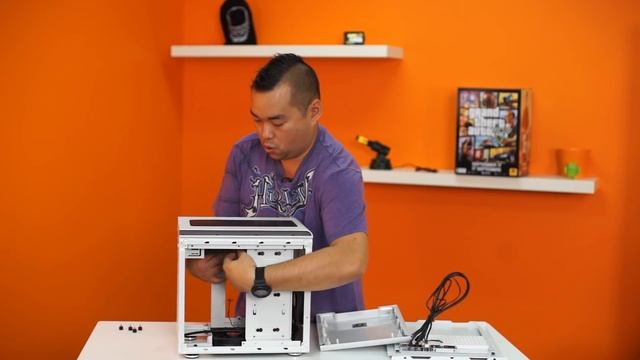 BitFenix Phenom Micro ATX and Phenom Mini ITX Unboxing - Unpacked смотреть онлайн