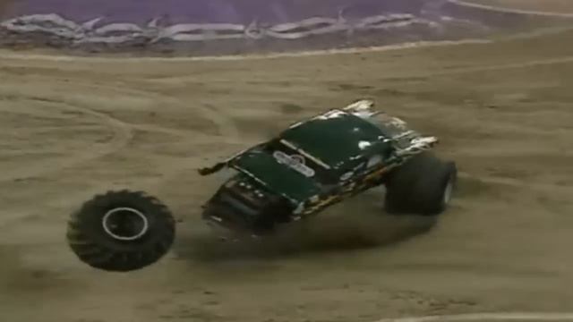 Monster Jam Montage #5 Mississippi King смотреть онлайн
