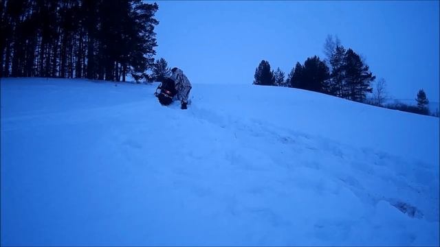 Снегоход Тайга "Варяг" - 550 " застряли в овраге 24. 02. 2019. смотреть онлайн