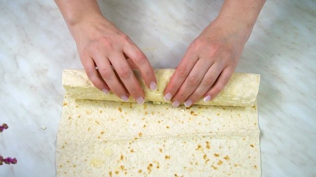 Sweet Breakfast. Just Wrap Cottage Cheese In Pita Bread. Breakfast Recipes. Tortilla Recipe