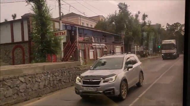 Сахалинская - Луговая , из окна автобуса. Владивосток смотреть онлайн