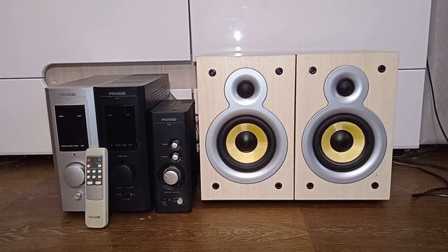 Провожу эксперимент с усилителями 2.0 от Microlab !!!! PRO 1, PRO 2 и A6201 !!!! смотреть онлайн