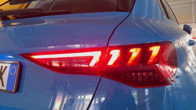 Audi A3 Sportback 8Y 2020 codifiche : sblocco video in movimento, animazione rs3, staging lancette смотреть онлайн
