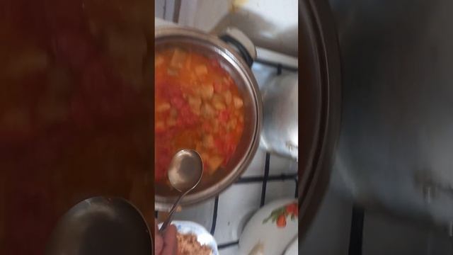 БАКЛАЖАНЫ ТУЩЕНЫЕ С РОЗОВЫМИ ПОМИДОРАМИ А НА ГАРНИР БУЛГУР ! ВЕГЕТАРИАНСКИЙ ОБЕД!