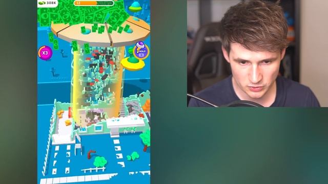 Abducting MAX LEVEL ITEM in Crazy Flying Saucer! смотреть онлайн