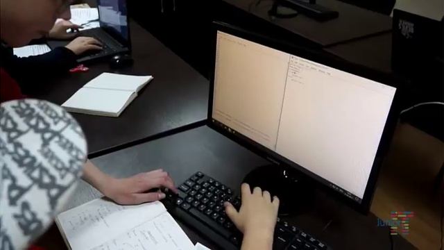 Решение задачи по Python смотреть онлайн