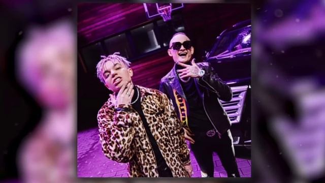 Кадиллак низким голосом