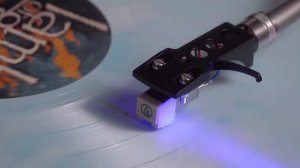 Топовый прямоход от Lenco L-3810