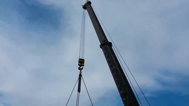 50 тонник, чудо кран не понятного производства. смотреть онлайн