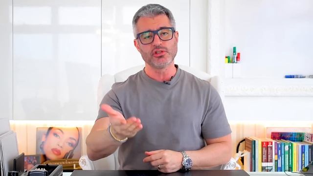 Mascar CHICLETE faz mal? ?? [DICA #165] смотреть онлайн