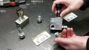 Клапан предохранительный регулируемый 10-250 бар в линию гидросистемы.