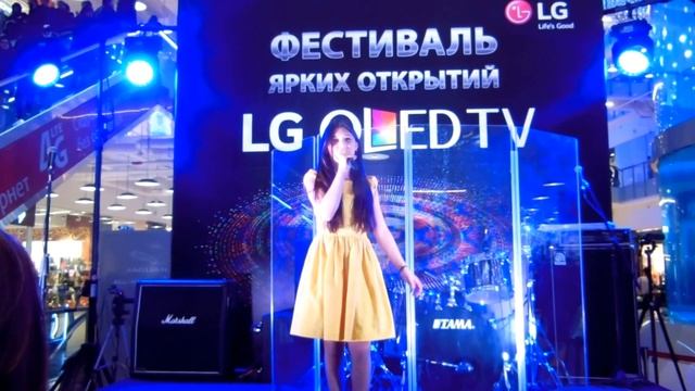 БЕЛЫЙ СНЕГ - САБИНА МУСТАЕВА смотреть онлайн