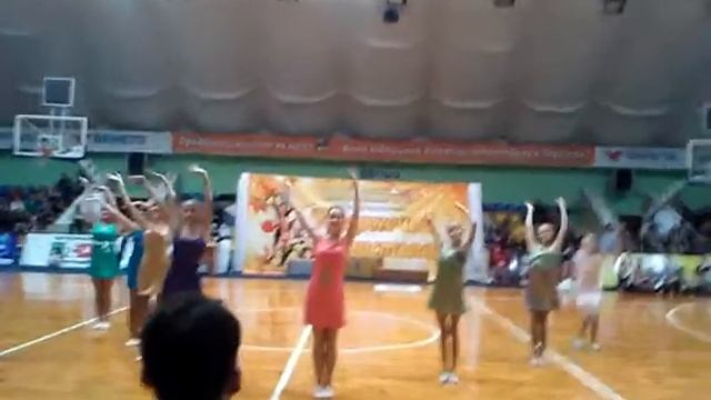 Анфас. Танец "Модницы" смотреть онлайн