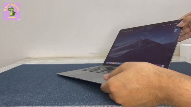 MacBook Air M1 Laptop Review - Indian Retail Unit Unboxing & First Impressions | Mast Magar Reviews