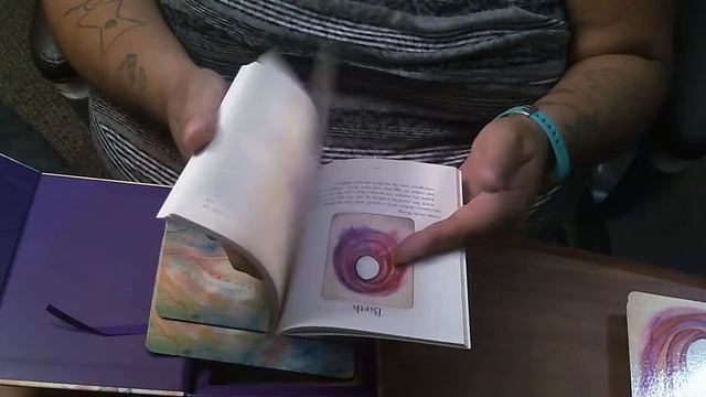 Unboxing "Anatomy of a Witch" Oracle by Laura Tempest Zakroff смотреть онлайн