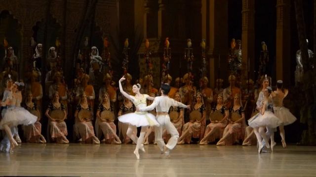 Баядерка 1 мая 2016 II акт смотреть онлайн