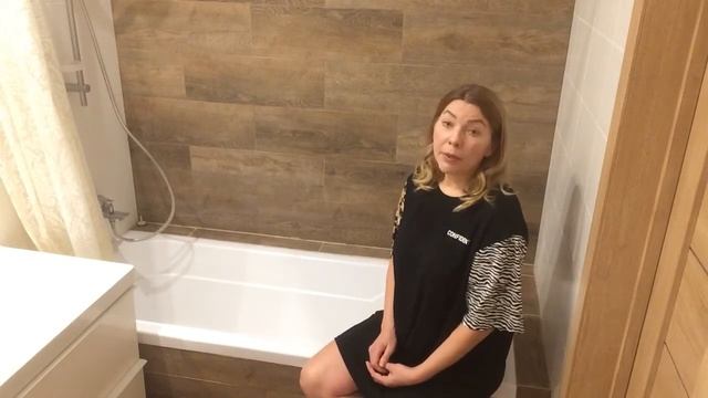 Подставка для ванночки.Бюджетное решение.Как купать новорожденного.#лайфхакидлякупания смотреть онлайн