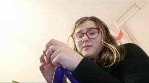 Дарья Кожанова пытается вспомнить, как крутить цветок из двух ШДМ, но всё пошло не по плану!!!