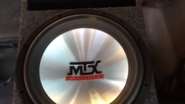 Rockford Fosgate Prime R500-1 And MTX Thunder 12" T7512-04 Subwoofer смотреть онлайн