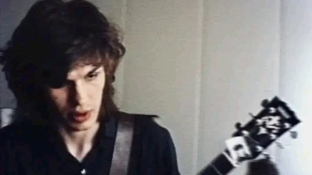 КИНО - Перемен 1986 минус для соло гитары смотреть онлайн