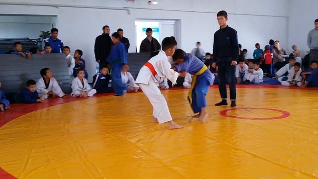 Дзюдо Сарсенбай Саян смотреть онлайн