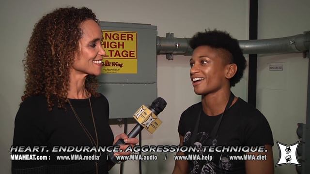 Angela Hill Talks Invicta Debut KO, Frustration Watching Rose vs Paige + Eventual UFC Return смотреть онлайн