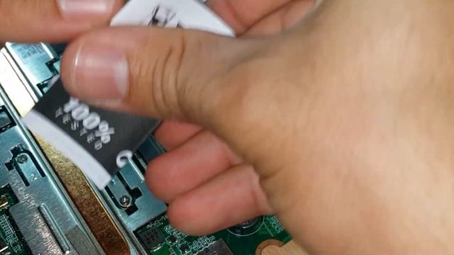 Acer Aspire E11 E3 112 - RAM upgrade (Replace 2GB with 8GB) смотреть онлайн