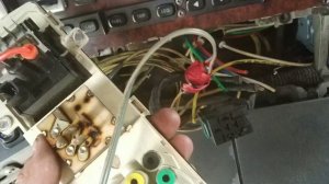 Freightliner. Ремонт крана управления воздушными заслонками отопителя.