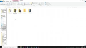 Почему файл не копируется на флешку хотя место есть?