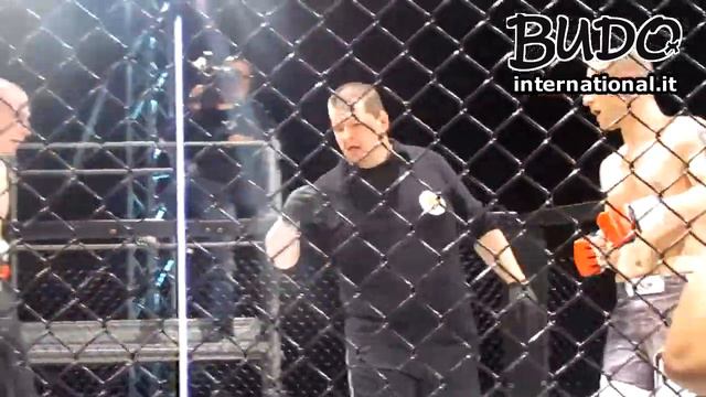 Milano In The Cage 2 смотреть онлайн