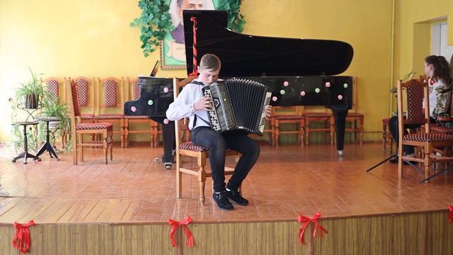 баян виступ на концерті смотреть онлайн