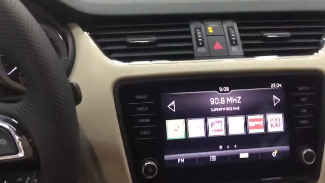 Skoda octavia orjinal ekrana camera uygulama смотреть онлайн
