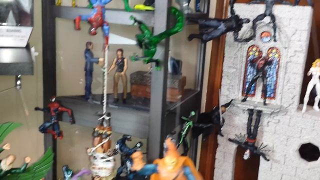 Marvel Universe New Diorama 3.75 Collection смотреть онлайн