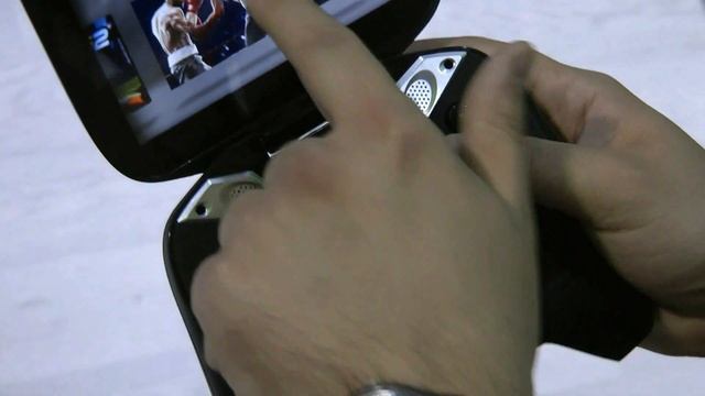 MWC 2013: Nvidia Shield у нас в руках (English subtitles) смотреть онлайн