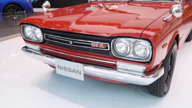 ( 4K ) Nissan Skyline 2000GT-R 1969 PGC10 : Red