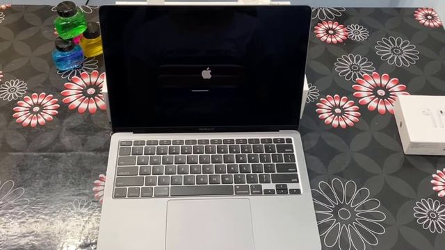MacBook AIR 2020 - Quick Unboxing And Review смотреть онлайн