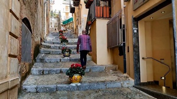 Cefalù; сиц. Cifalù Чефалу́ ИТАЛИЯ