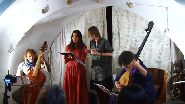 Two daughters Henry Percell песня на именины королевы смотреть онлайн