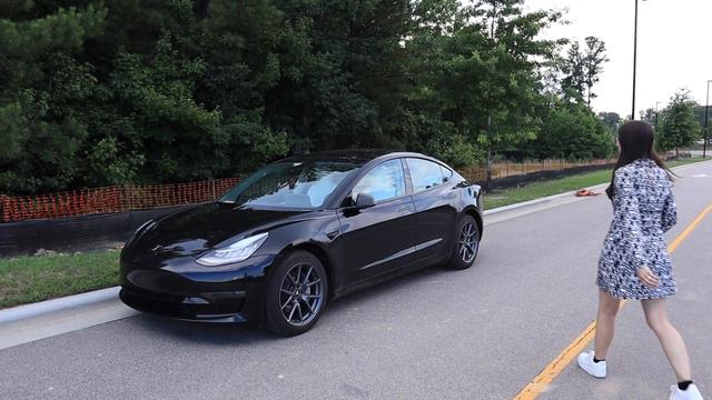 Tesla Model 3 REVIEW after 6 Months смотреть онлайн